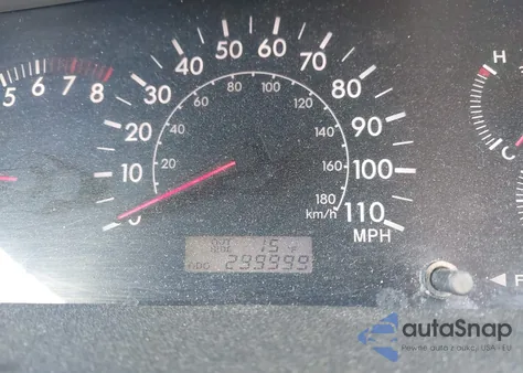 2005 Toyota Corolla Le from USA, damaged, VIN JTDBR32E952053588